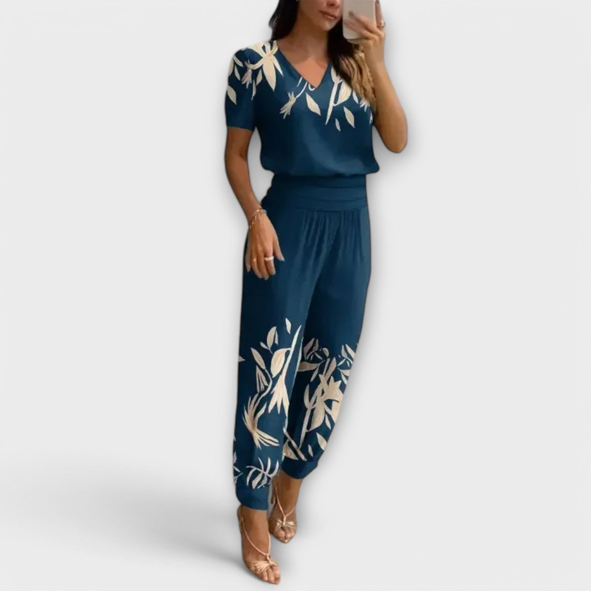 Irmelin – Elegant Set with Top and Trousers